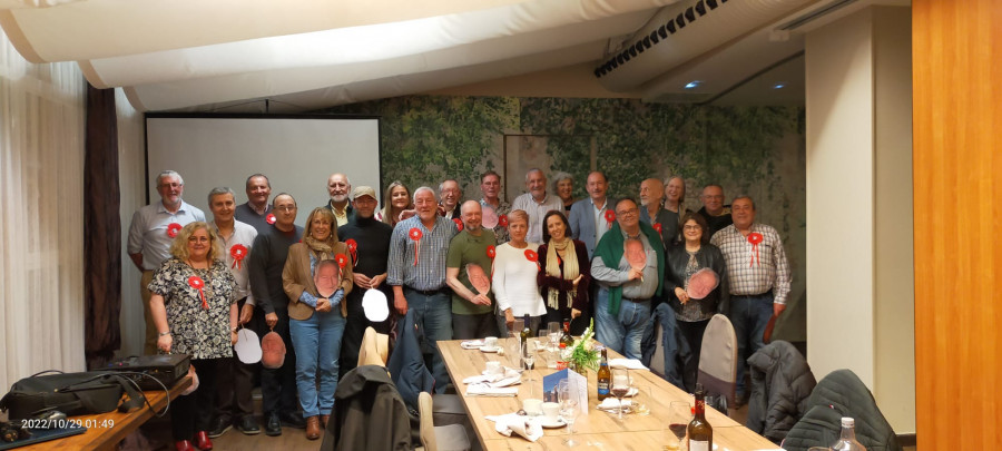 Homenaje en Carballo al profesor José Manuel Facal