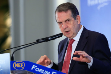Abelcaballeroofreceunaruedadeprensa