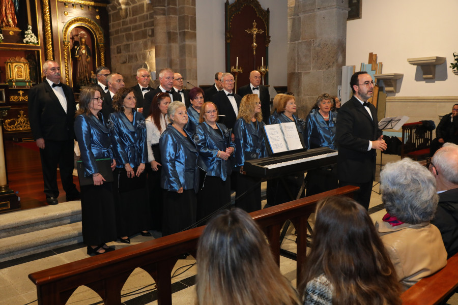 Más de un centenar de músicos colaboran en el álbum del Año Xubilar de la Xunqueira de Cee