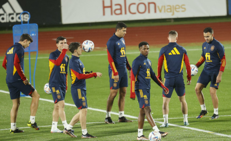 España cierra con gran ambiente la preparación del duelo ante Alemania