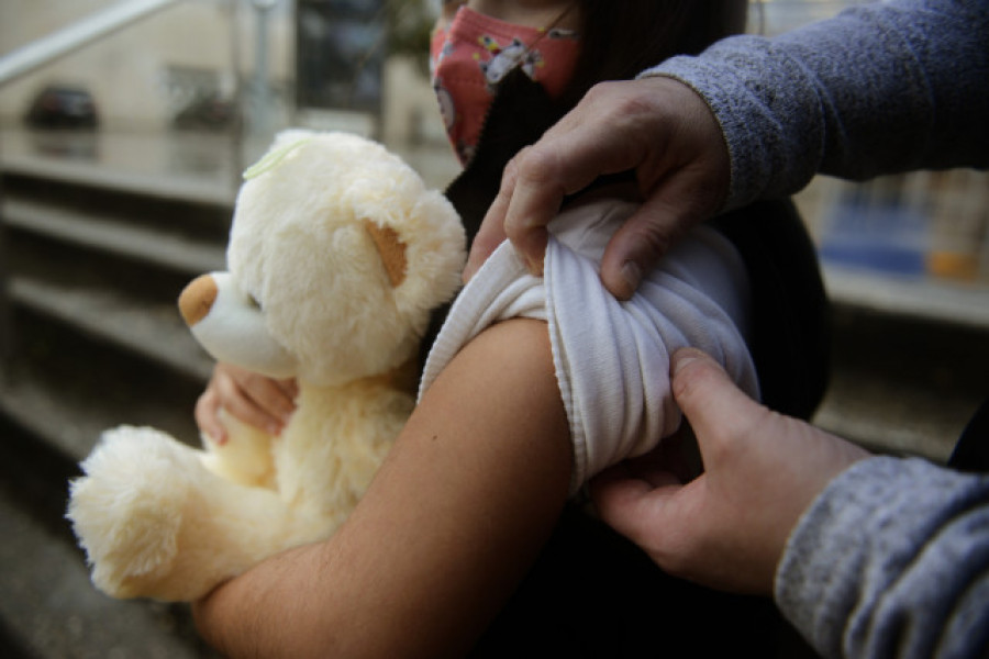 El Sergas vacunará contra la gripe a menores de cinco años en todos los hospitales el fin de semana