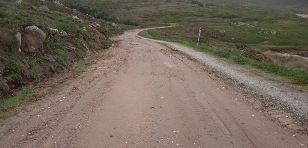 Costas invertirá dos millones de euros en la mejora y puesta en valor de la pista de Reira