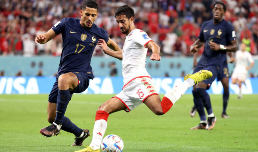 Bochorno de Francia ante una Túnez a la que no le sirvió la victoria (1-0)