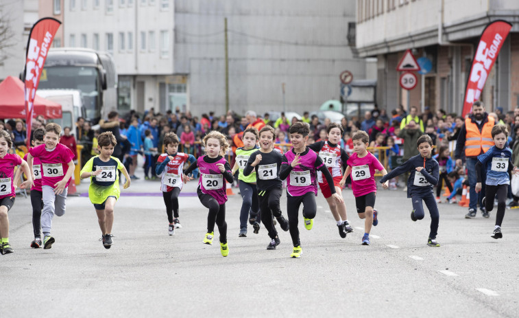 Carballo acoge este domingo el VI Nada e Corre