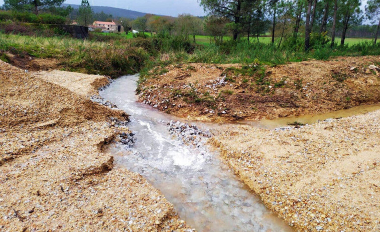 La Xunta deniega el permiso para verter aguas residuales de la mina de Varilongo