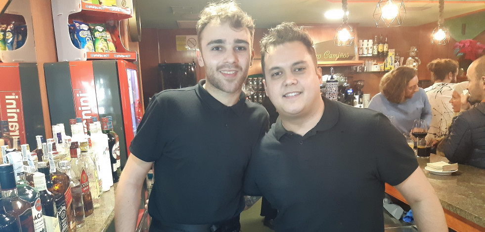 Regresa el bar Catro Camiños de A Laracha