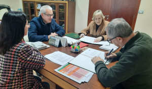 El Concello carballés y Vieiro renuevan su convenio de colaboración