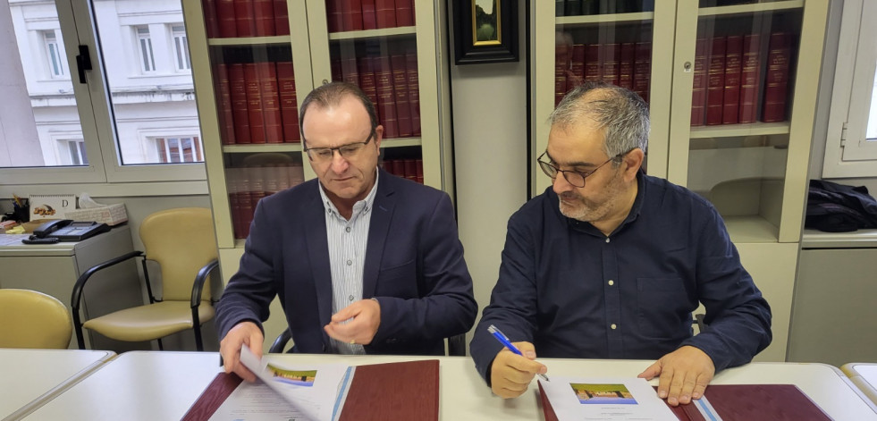 Concello de Malpica y Diputación renuevan el convenio del Forno do Forte