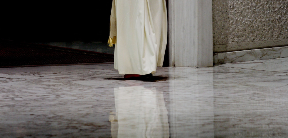 El paso de Benedicto XVI por el Vaticano, en imágenes