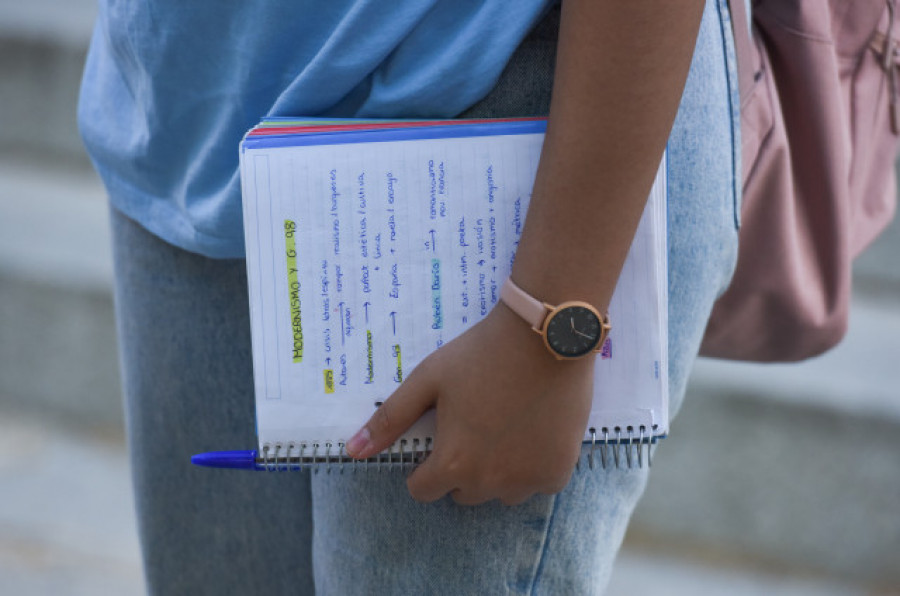 La venta de apuntes en la red, ¿un negocio para los estudiantes?