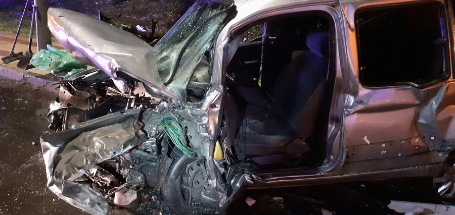 Un choque frontal en Paiosaco se salda con dos heridos, uno de los cuales fue excarcelado