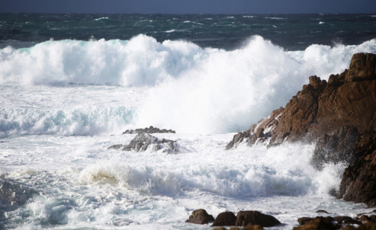 Nueva alerta naranja por temporal costero en A Coruña y Lugo este jueves