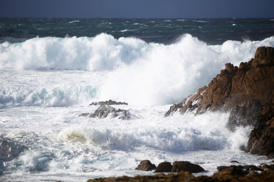 Nueva alerta naranja por temporal costero en A Coruña y Lugo este jueves