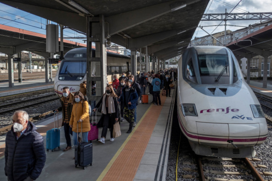 La línea del AVE a Galicia dispara su tráfico un 72% en 2022, el mayor incremento de España
