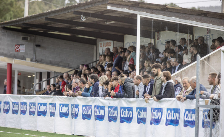 El campo de fútbol de Sofán tendrá una nueva grada con 188 plazas