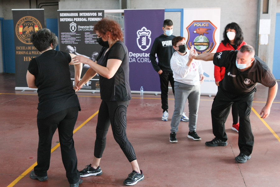 La Diputación organiza cursos de defensa personal para mujeres