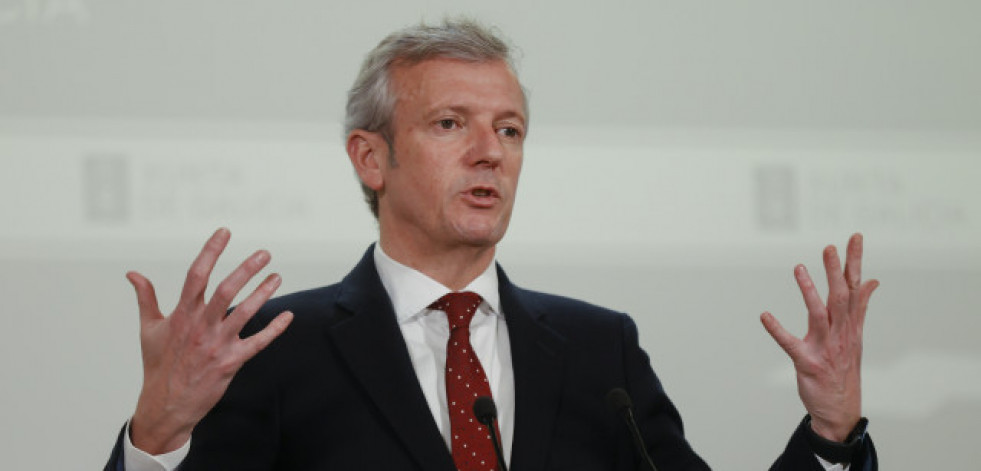 Rueda anuncia una ley para que beneficios de renovables reviertan en Galicia