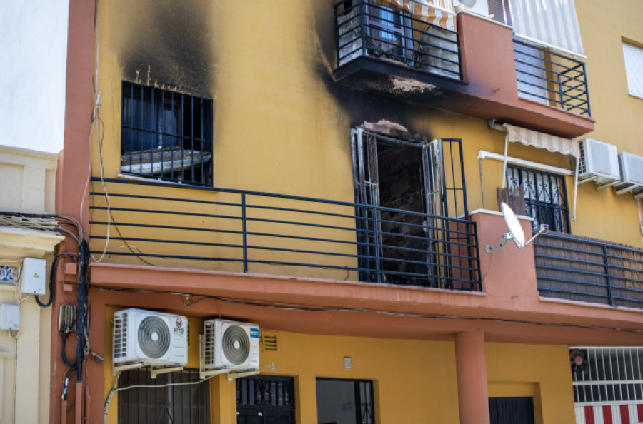 Mueren tres jóvenes de 20 y 21 años en el incendio en un piso de estudiantes