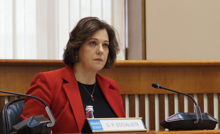 El PSOE aboga por recuperar servicios en el hospital de Cee