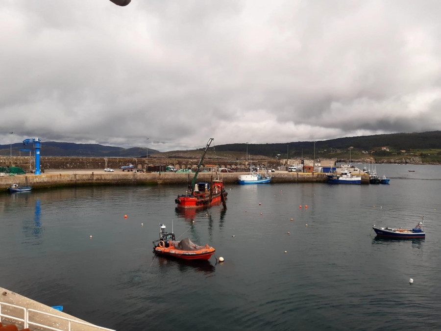 La Xunta invierte 224.000 euros en mejoras en el puerto de Laxe