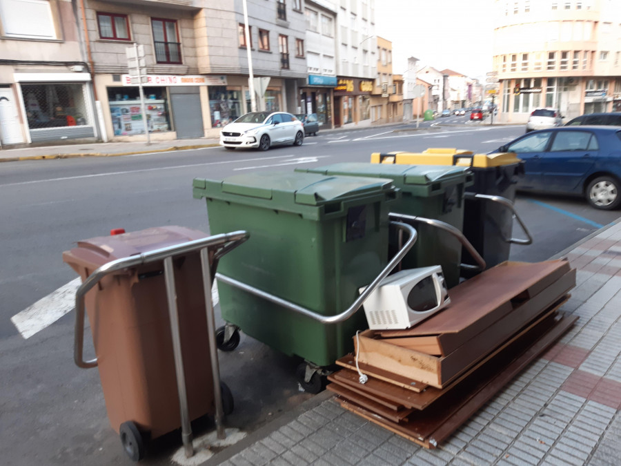 Más de 2.000 laracheses usaron el punto limpio y el servicio de recogida a domicilio durante el año pasado