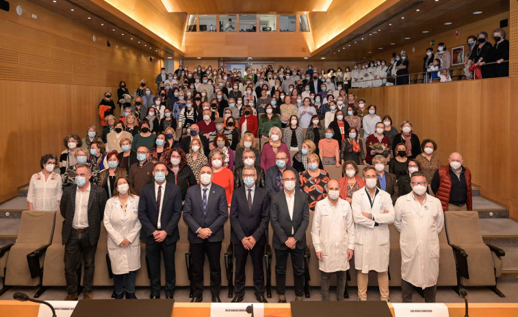Reconocimiento a los 260 profesionales del área sanitaria de A Coruña y Cee que se jubilan