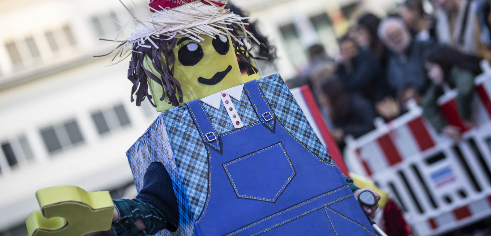 Desfile de Entroido en Carballo
