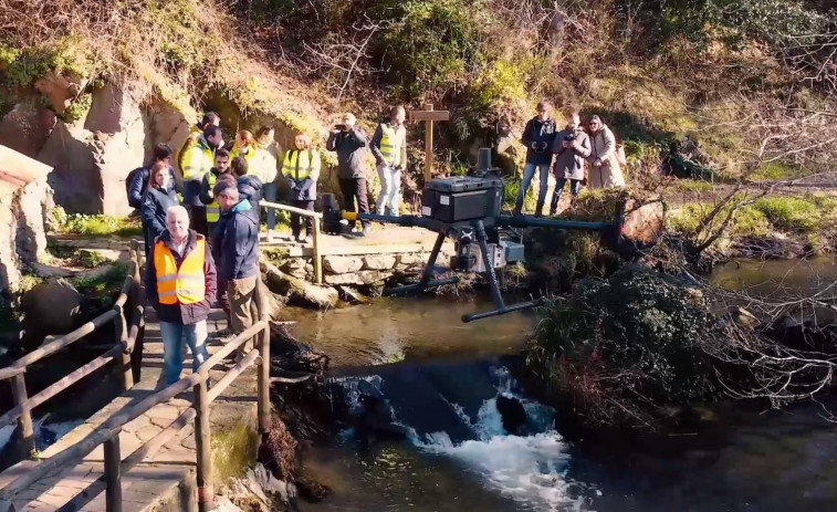 La Xunta testa en el Anllóns un sistema con drones para recopilar datos sobre el estado de ríos y masas de agua