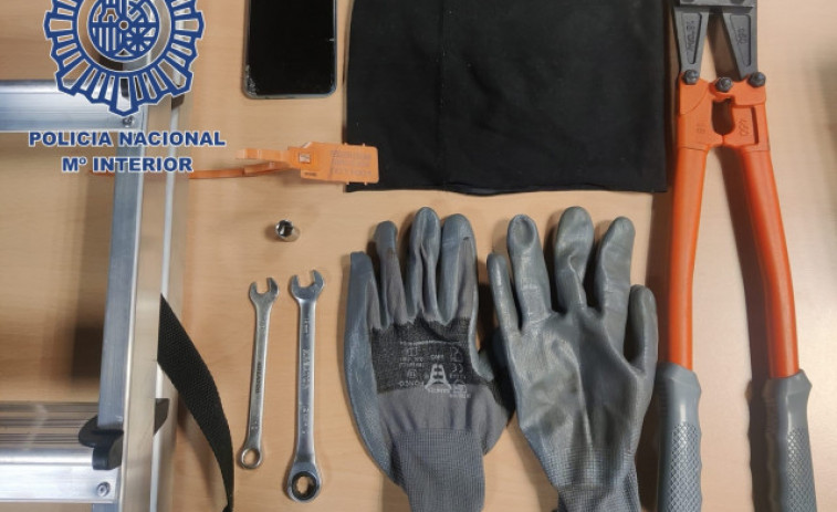 Detenidos dos hombres en Vigo por tratar de robar droga de un contenedor aprehendido en el Puerto