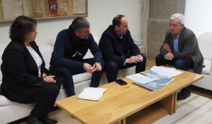El PSOE pedirá en el Parlamento la ampliación del dique portuario de Malpica