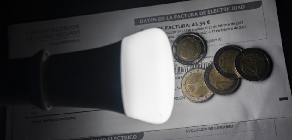El precio de la luz cae este lunes al nivel más bajo desde hace dos meses