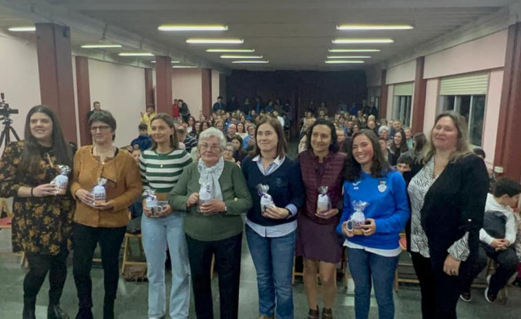 Éxito de la jornada reivindicativa del deporte femenino celebrada en Ponteceso