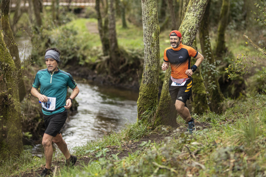 Cerca de 250 corredores participan en el Trail polas cabeceiras do Anllóns