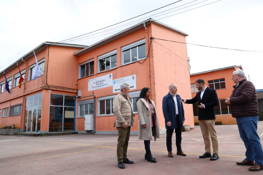 La Xunta invertirá más de 200.000 euros en instalar tres ascensores en colegios de Coristanco, Camariñas y Ponteceso