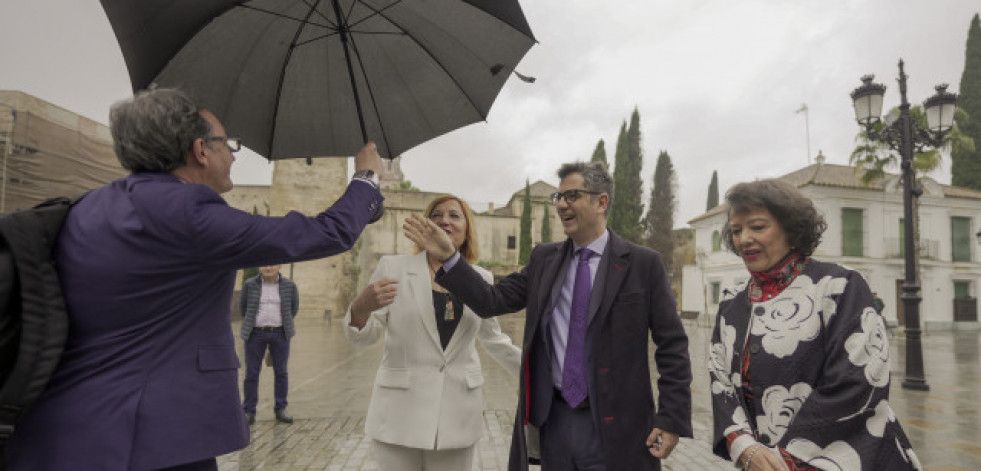 El PSOE ve a Tamames “más libre y más independiente de Vox que el propio PP”