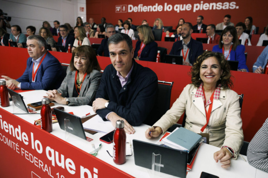 El PSOE avanza hacia las elecciones con "ilusión" tras un Comité Federal plácido