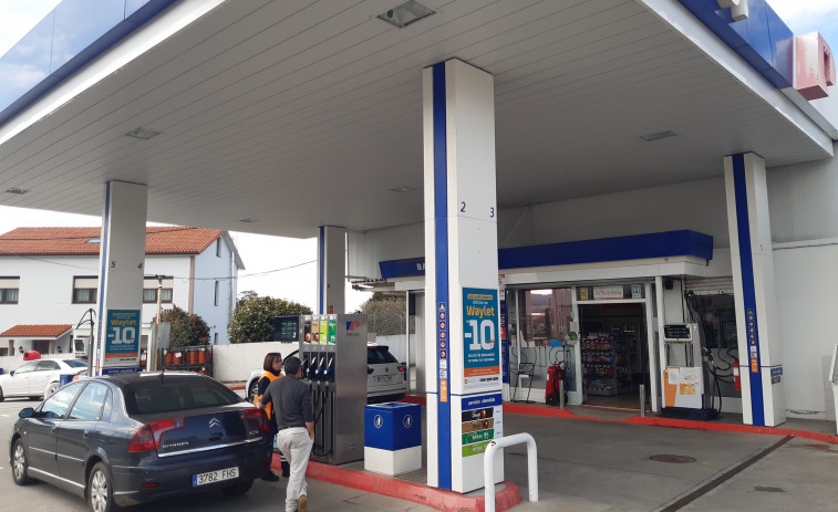 Atracan con un arma blanca la estación de servicio de Paiosaco