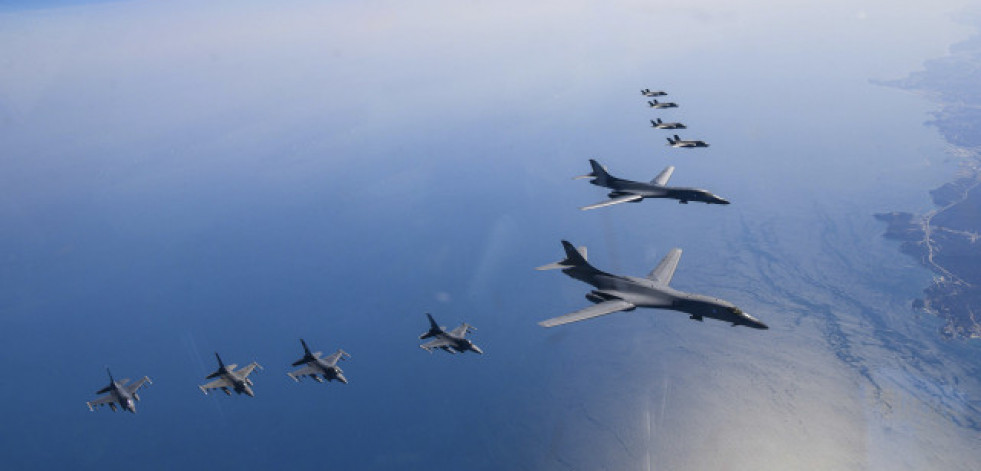 Seúl y Washington despliegan un bombardero estratégico tras el test de Corea del Norte