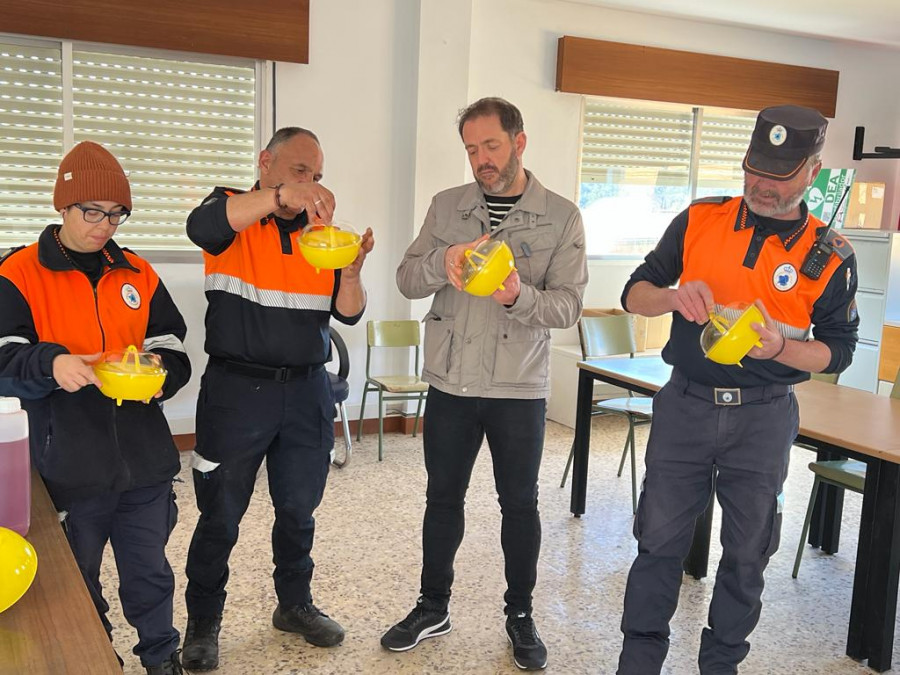 Ponteceso pone en marcha la campaña de trampeo contra la velutina