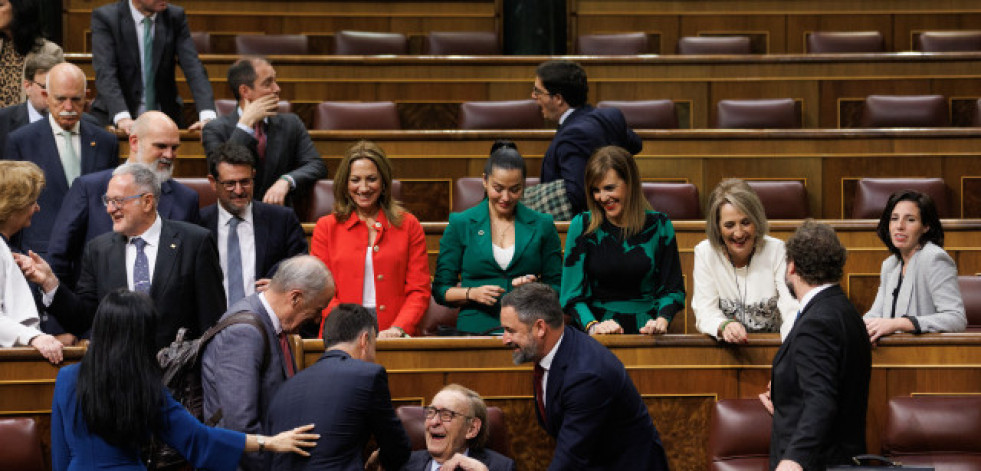 La fracasada moción de censura Vox da oxígeno al Gobierno y deja indemne al PP