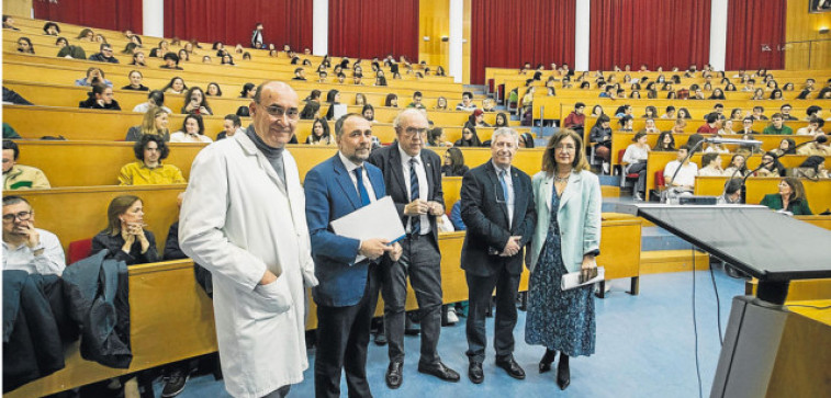 Sanidade presenta como ponente la creación de la especialidad de Urgencias