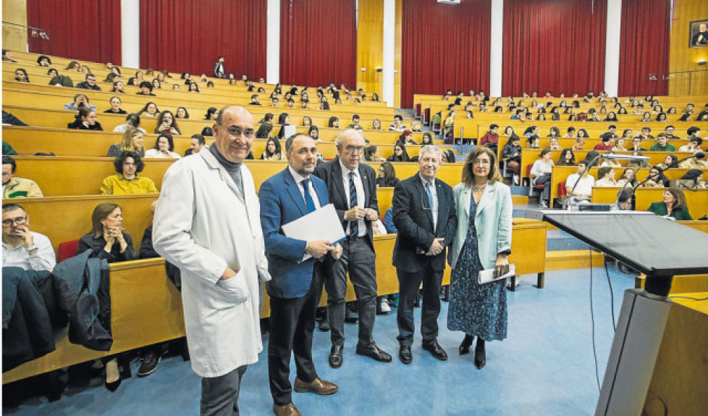 Sanidade presenta como ponente la creación de la especialidad de Urgencias