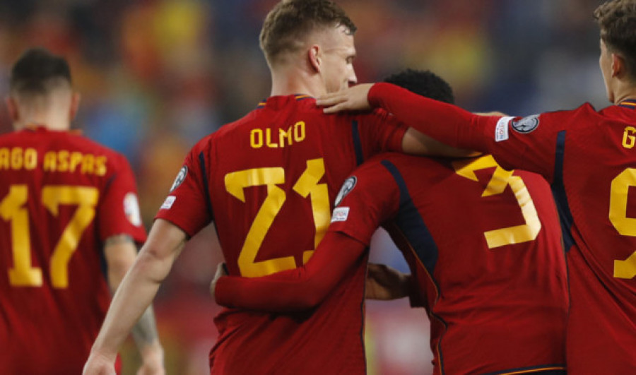 España vence en el estreno oficial de De la Fuente (3-0)