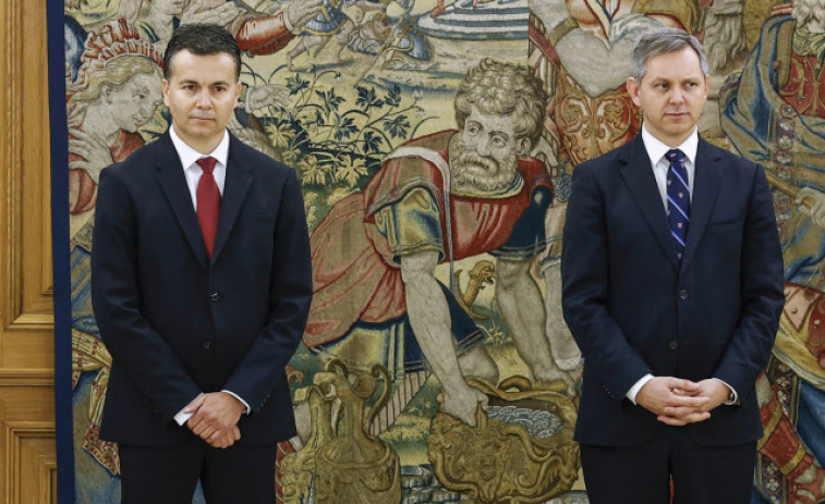 Los dos nuevos ministros prometen su cargo ante el rey en Zarzuela