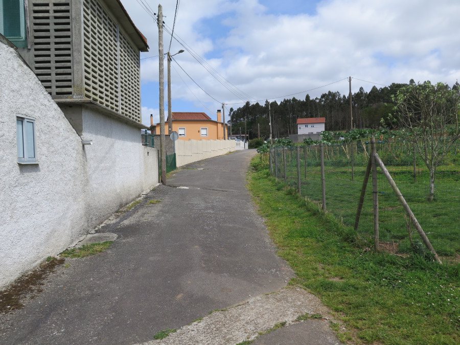 El Concello de A Laracha mejorará la calle A Cheda y su prolongación hasta Guilfoi