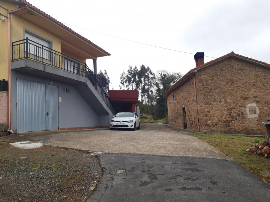Detenido un hombre por acuchillar a otro en Ardaña, Carballo