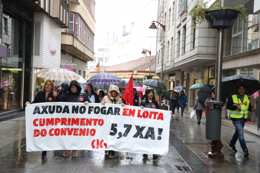 Movilización de las trabajadoras del SAF en Carballo