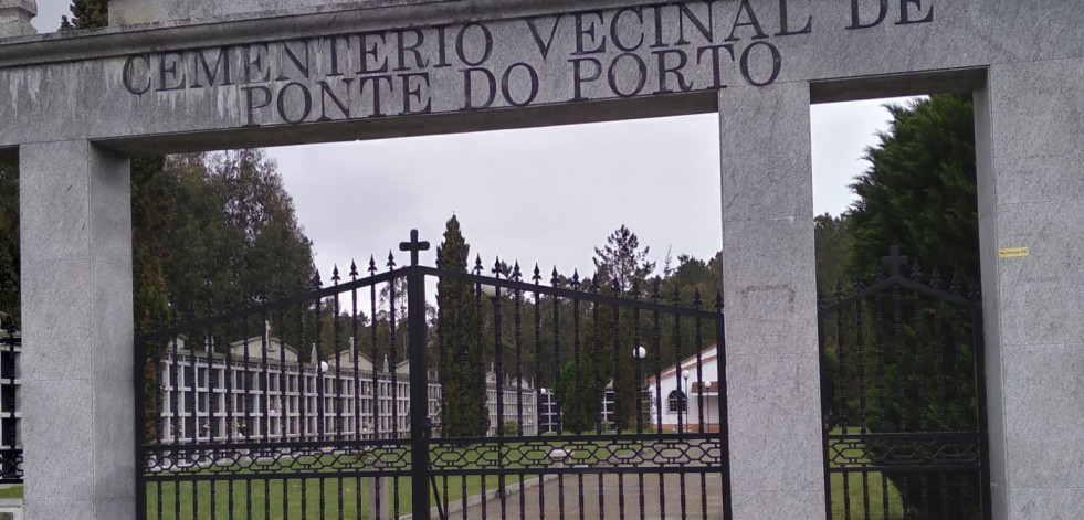 Los vecinos de Ponte do Porto denuncian graves destrozos en el cementerio de A Grixa