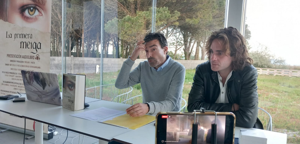 El hotel Bela Fisterra acogió ayer la presentación del audiolibro 