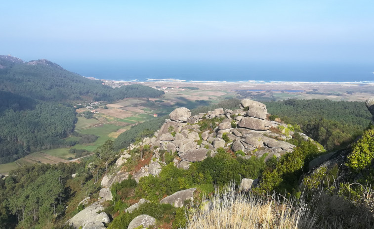 Empresarios de turismo piden que no se autorice el parque eólico Pena dos Mouros